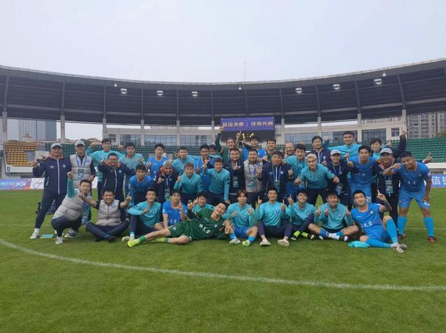 九游官方正版-10年从业余队到中甲 听济南兴洲老总讲述越级心路